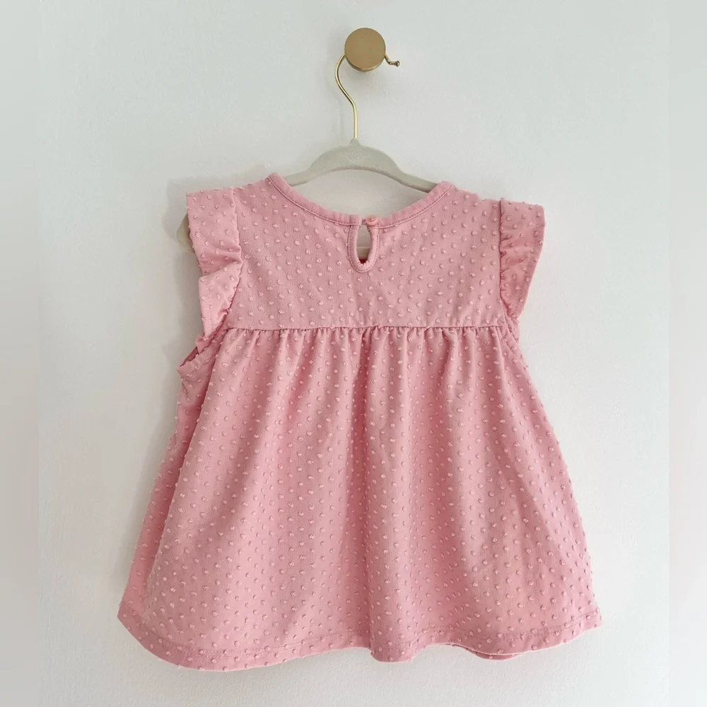 Old Navy Kids Pink Flutter Sleeve Blouse with Textured Dots - Girls 2T